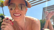 Ana Furtado deixa bumbum aparecer em clique de biquíni fio-dental: "Vida boa" - Reprodução/Instagram