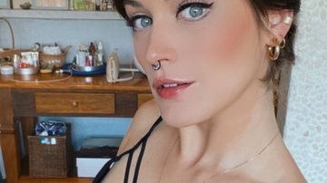 Bianca Bin posa de top e shortinho e exibe piercing inusitado: "Deusa" - Reprodução/ Instagram