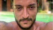 Allan Souza Lima, dos filmes sobre caso Richthofen, posa totalmente nu - Reprodução/Instagram