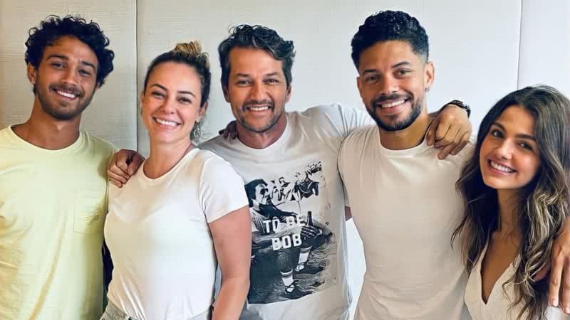 Paolla Oliveira, Marcelo Serrado e outros estão nos estúdios da emissora se preparando; confira a sinopse da trama - Reprodução/ Instagram