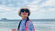 Isis Valverde vai à praia com bolsa caríssima avaliada em R$ 9 mil: “Fina” - Reprodução/Instagram