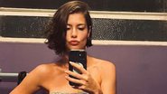 Alinne Moraes posa sexy em banheiro com vestido sem alças: "Perfeita" - Reprodução/TV Globo