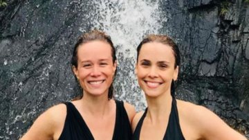 Gostosas aos 40: Mariana Ximenes e Debora Falabella posam de maiô e encantam os fãs - Reprodução/TV Globo