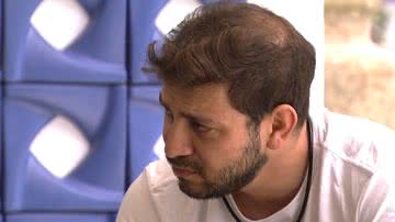 BBB21: Caio pede desculpas ao Projota, mas brother não poupa e manda a real - Reprodução/TV Globo