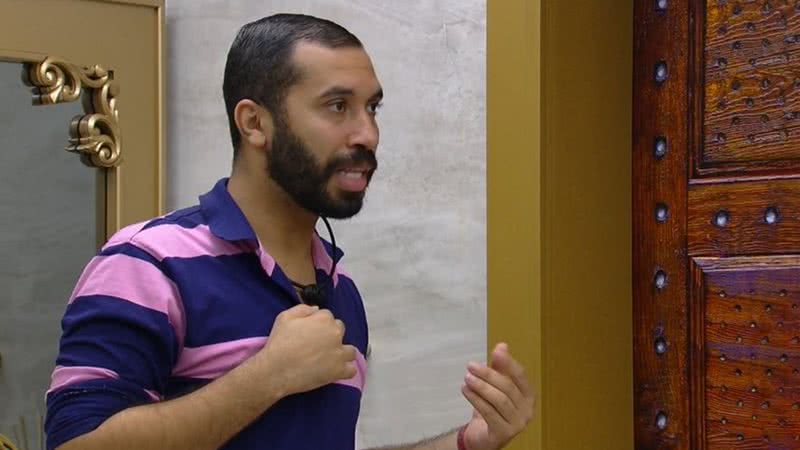 Gilberto entrega votos em sisters - Reprodução / TV Globo