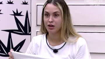 Sarah capta mensagem e questiona Gilberto no BBB21 - Reprodução/TV Globo
