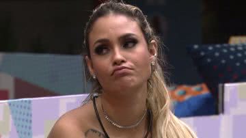 Sarah elege 'emoji' desfavorável para Gilberto e teme o pior - Reprodução/TV Globo