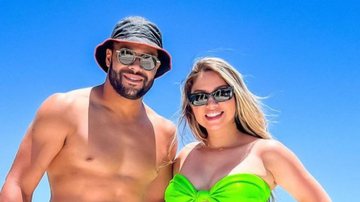 Só de biquíni, esposa de Hulk Paraíba mostra barrigão de grávida em passeio de barco - Reprodução/Instagram