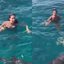 Perigo! Ingrid Guimarães e Giovanna Antonelli nadam em mar repleto de tubarões