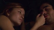 Ator da ‘Netflix’ relata primeira cena de sexo de Larissa Manoela - Reprodução/Netflix