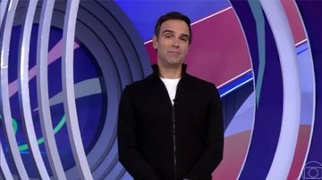 Tadeu Schmidt confunde brothers com pergunta sobre programação do reality - Reprodução/Globo