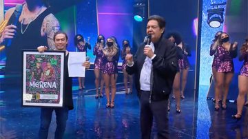 Whindersson Nunes ganha disco de ouro por música "Morena", com João Gomes - Reprodução/Band