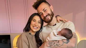 Ex-BBB Bianca Andrade flagra filho recém-nascido 'sorrindo' e encanta a web: "Sorrisinho dele" - Reprodução/Instagram