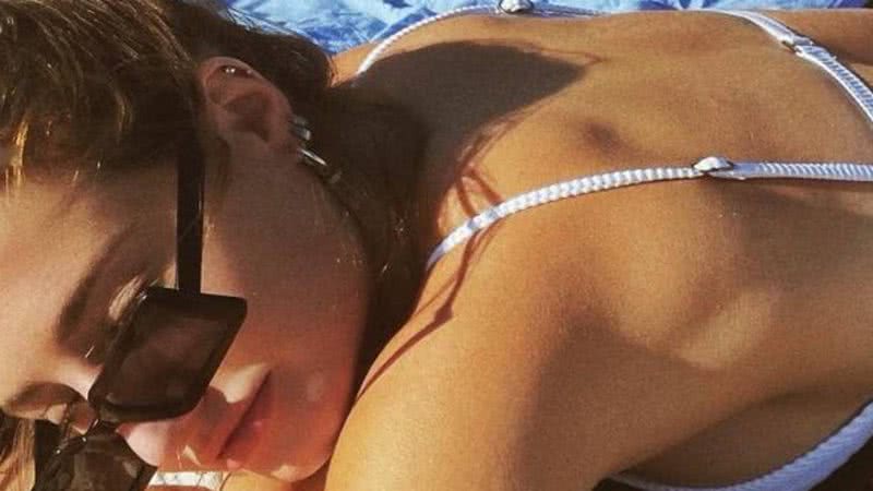 De biquíni atoladíssimo, Bruna Griphao posa com bumbum para cima e leva web à loucura: "Desnorteado" - Reprodução/Instagram