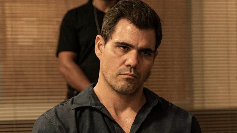 O ator está escalado para viver o peão Alcides na nova versão da trama; confira - Reprodução/TV Globo