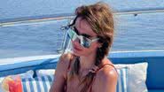 Na Espanha, Luciana Giminez para tudo de biquíni em barco de luxo e shape sequinho rouba a cena: "Delícia!" - Reprodução/Instagram