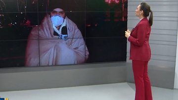 Repórter da Globo usa cobertor durante entrada ao vivo ao enfrentar -7ºC: "A gente não dá conta" - Reprodução/Instagram