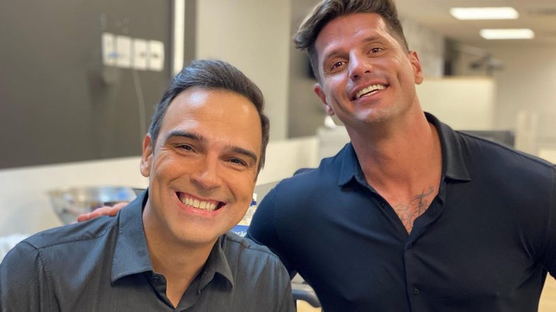 Tadeu Schmidt parabenizou Fernando Fernandes pela sexta temporada de No Limite na Globo - Reprodução/Instagram