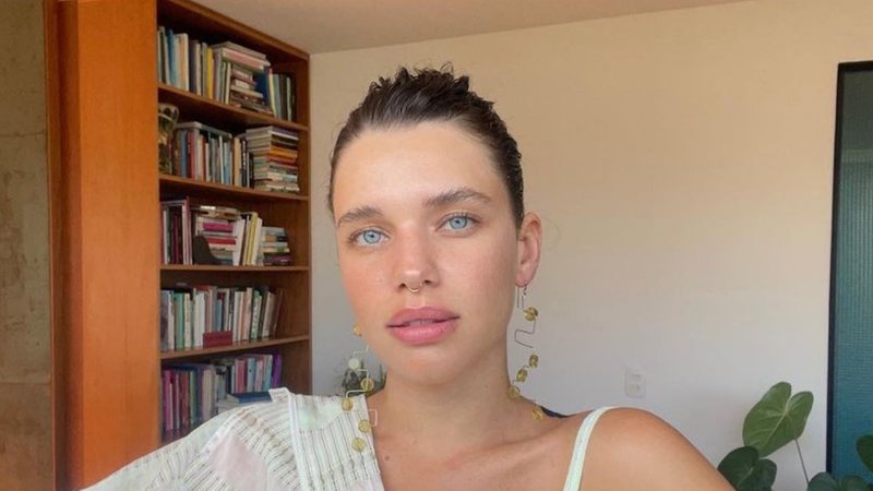 Bruna Linzmeyer divide intimidade ao surgir em clima de romance com a namorada: “Casal modelo” - Reprodução/Instagram