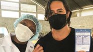 Vacinado contra Covid-19, Ricardo Tozzi abandona comemoração para fazer alerta importante: "Cuidados continuam" - Reprodução/Instagram