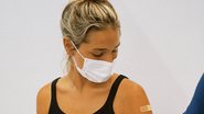 Após lua de mel luxuosa em Dubai, Sasha Meneghel se vacina em Nova York - Instagram