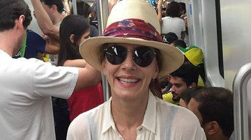 Maitê Proença posa no metrô do Rio - Reprodução/Instagram