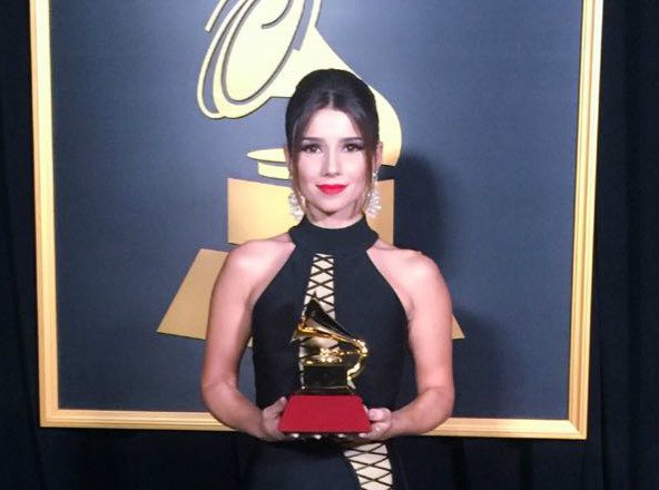 Paula Fernandes ganha Grammy Latino de melhor álbum de música sertaneja em 2016 - Divulgação