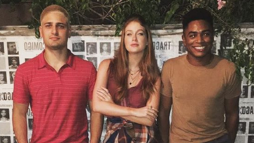 Marina Ruy Barbosa posa ao lado de Daniel Rocha e Sidney Santiago - Reprodução Instagram