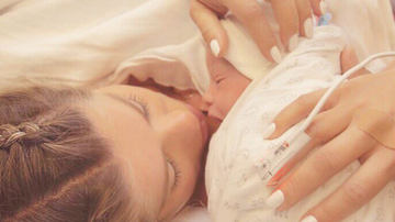 Karina Bacchi dá à luz Enrico - Miami Maternity Newborn Photo
