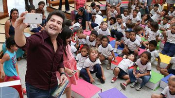 Daniel participa de leitura para crianças em São Paulo - Deividi Correa / AgNews