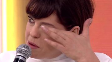 Bárbara Paz chora com recado no 'Encontro' - Reprodução