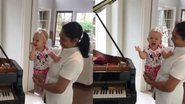 Ao som de Roberto Carlos, Eliana flagra a filha Manuela apaixonada pelo piano - Reprodução Instagram