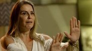 Karola entra em surto com mais uma merecida rasteira da vida - Divulgação Globo