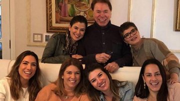 Silvio Santos e as seis filhas - Reprodução / Instagram