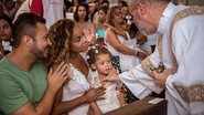Roberta Rodrigues celebra o batizado da filha, Linda Flor - Dani Badaró
