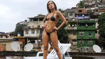 Anitta nos bastidores de 'Vai Malandra' - Divulgação