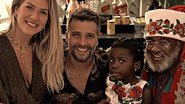 Giovanna Ewbank, Bruno Gagliasso, Titi e o Papai Noel - Reprodução / Instagram