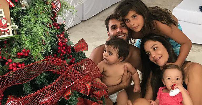Ivete Sangalo com o marido e os filhos - Reprodução / Instagram