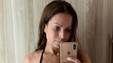 Solange Almeida posa de biquíni arrasa seguidores com boa forma - Reprodução Instagram