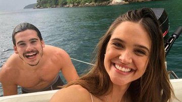 Juliana Paiva curte passeio de barco a dois com Nicolas Prattes - Reprodução / Instagram