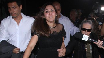 Veruska Seibel, mulher de Ricardo Boechat, chega aos prantos em velório: “Agora é nosso anjinho” - Brazil News