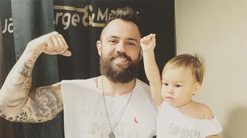 Sertanejo Mateus e o filho, Dom - Reprodução / Instagram