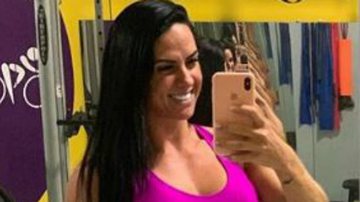 Graciele Lacerda ostenta barriguinha riscada e comemora mudanças - Reprodução / Instagram