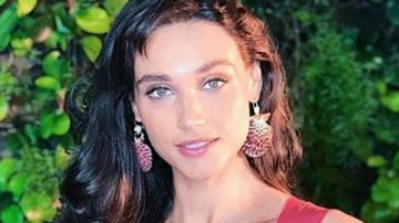 Débora Nascimento deixa barriguinha de fora e impressiona fãs com beleza - Reprodução / Instagram
