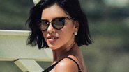 Mariana Rios posa de biquíni e exibe curvas naturais - Reprodução / Instagram