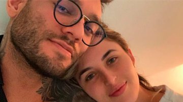 Lucas Lucco cancela shows para cuidar da noiva, Lorena Carvalho, que está internada - Instagram