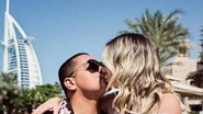Carla e Xanddy comemoram 18 anos de casado em Dubai - Instagram