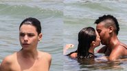 Solteira, Bruna Linzmeyer troca beijos quentes em dia de praia no Rio de Janeiro - AgNews / Francisco Silva