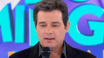 Celso Portiolli lamenta a morte de humorista de A Praça É Nossa - SBT