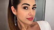 Ex-BBB Vivian Amorim surge com maiô cavado ao curtir cruzeiro - Instagram